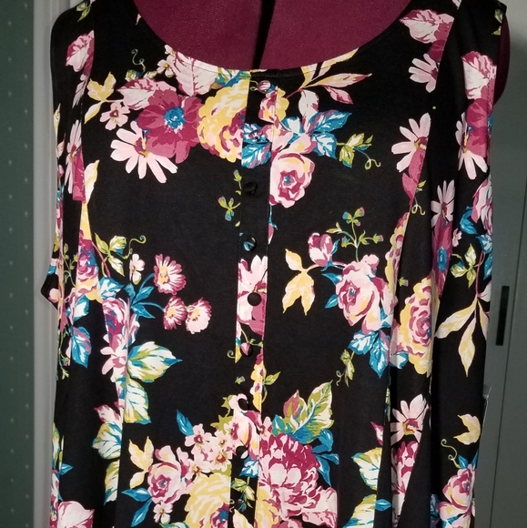 Torrid Fit and Flare Tank - Picture 3 of 4